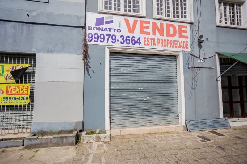Foto 5 de 7: Comercial em leilão em Curitiba - PR — LOTE 008 Prédio Comercial no Rebouças