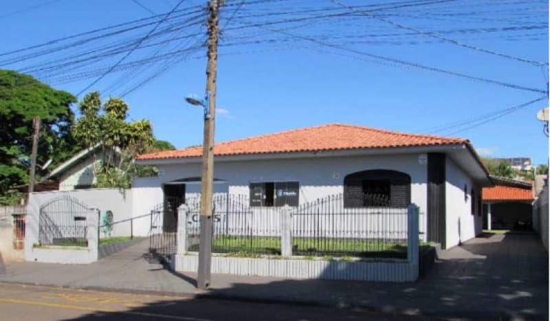 Casa em leilão em Paiçandu - PR — LOTE 001 CASA