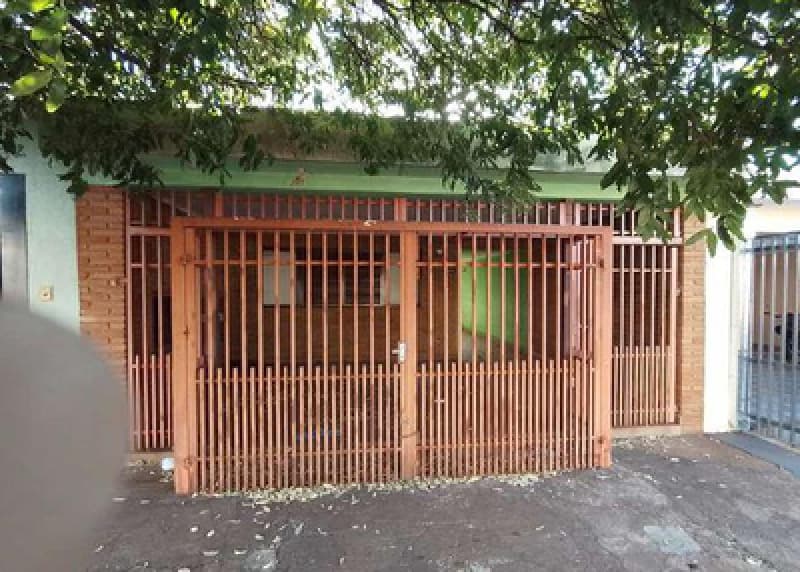 Foto 1 de 7: Casa em leilão em Ribeirão Preto - SP, bairro Ipiranga — LOTE 001 NUA PROPRIEDADE do IMÓVEL RESIDENCIAL - localizado no Bairro Ipiranga na cidade de Ribeirão