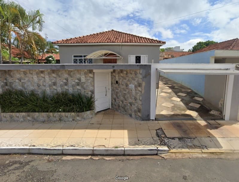 Foto 1 de 3: Casa em leilão em Pirangi - SP — LOTE 002 Parte Ideal - correspondente a 20% de Imóvel Residencial na cidade de Pirangi/SP