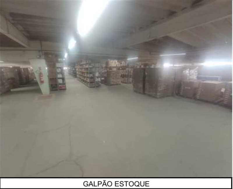 Foto 19 de 39: Comercial em leilão em Rio De Janeiro - RJ, bairro Parada de Lucas — LOTE 001 PRÉDIO COMERCIAL - localizado no Bairro Parada de Lucas na cidade do Rio de Janeiro/RJ