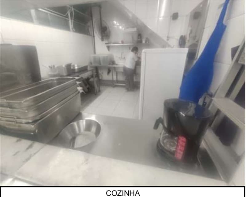 Foto 22 de 39: Comercial em leilão em Rio De Janeiro - RJ, bairro Parada de Lucas — LOTE 001 PRÉDIO COMERCIAL - localizado no Bairro Parada de Lucas na cidade do Rio de Janeiro/RJ