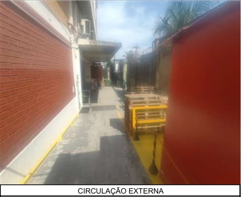 Foto 23 de 39: Comercial em leilão em Rio De Janeiro - RJ, bairro Parada de Lucas — LOTE 001 PRÉDIO COMERCIAL - localizado no Bairro Parada de Lucas na cidade do Rio de Janeiro/RJ