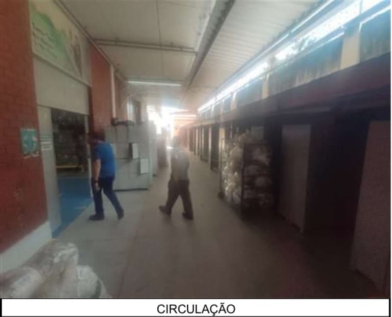 Foto 24 de 39: Comercial em leilão em Rio De Janeiro - RJ, bairro Parada de Lucas — LOTE 001 PRÉDIO COMERCIAL - localizado no Bairro Parada de Lucas na cidade do Rio de Janeiro/RJ