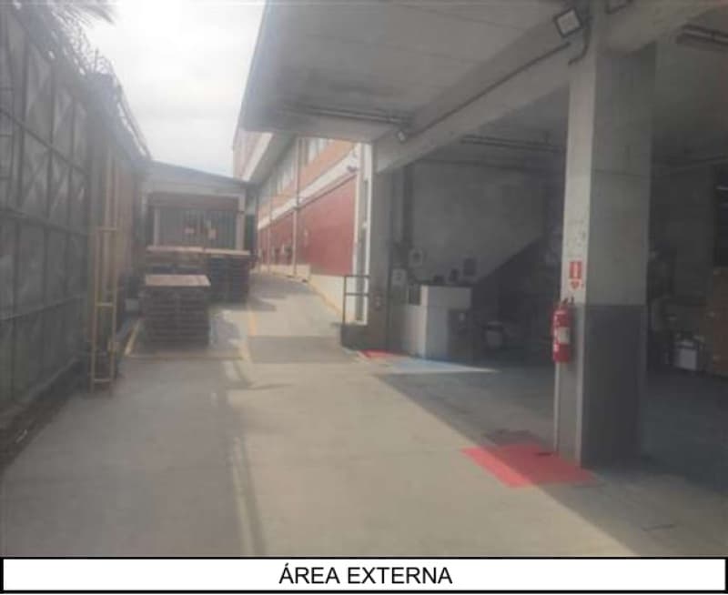Foto 32 de 39: Comercial em leilão em Rio De Janeiro - RJ, bairro Parada de Lucas — LOTE 001 PRÉDIO COMERCIAL - localizado no Bairro Parada de Lucas na cidade do Rio de Janeiro/RJ