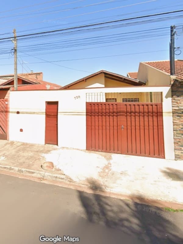 Casa em leilão em Ribeirão Preto - SP, bairro Flamboyans — LOTE 006 CASA RESIDENCIAL com Área Construída de 57m²