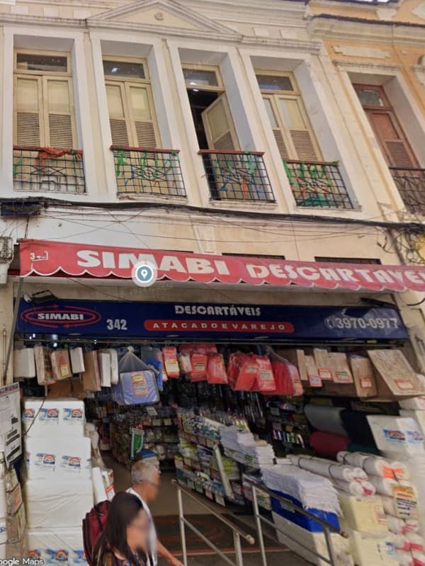 Comercial em leilão em Rio De Janeiro - RJ, bairro Centro — LOTE 003 IMÓVEL RESIDENCIAL e COMERCIAL localizado na Rua Buenos Aires nº 342 - Centro da cidade do