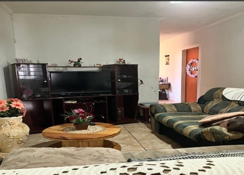 Foto 8 de 21: Casa em leilão em Ribeirão Preto - SP, bairro Ipiranga — LOTE 001 IMÓVEL RESIDENCIAL localizado no Bairro Ipiranga na cidade de Ribeirão Preto/SP