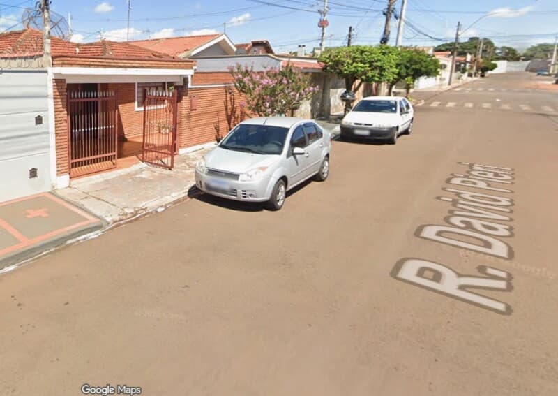 Foto 3 de 5: Casa em leilão em Cravinhos - SP, bairro Jardim Independência Ii — LOTE 001 CASA RESIDENCIAL localizada na Rua David Pieri nº 77 na cidade de Cravinhos/SP