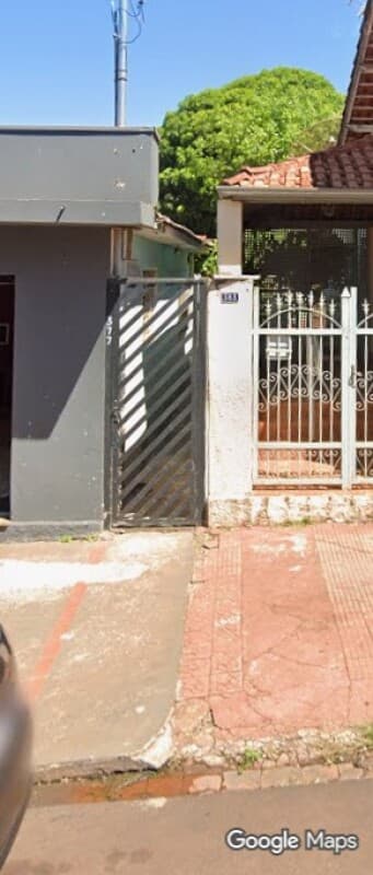 Foto 2 de 2: Casa em leilão em Cravinhos - SP — LOTE 002 PARTE IDEAL - 6/7 de IMÓVEL RESIDENCIAL localizado na Rua Cerqueira César nº 377 - Cravinho