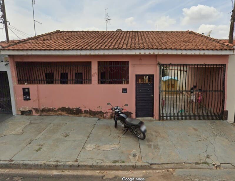 Foto 1 de 6: Casa em leilão em Catanduva - SP, bairro Jardim Del Rey — LOTE 001 CASA RESIDENCIAL localizada no Bairro Jardim Del Rey na cidade de Catanduva/SP