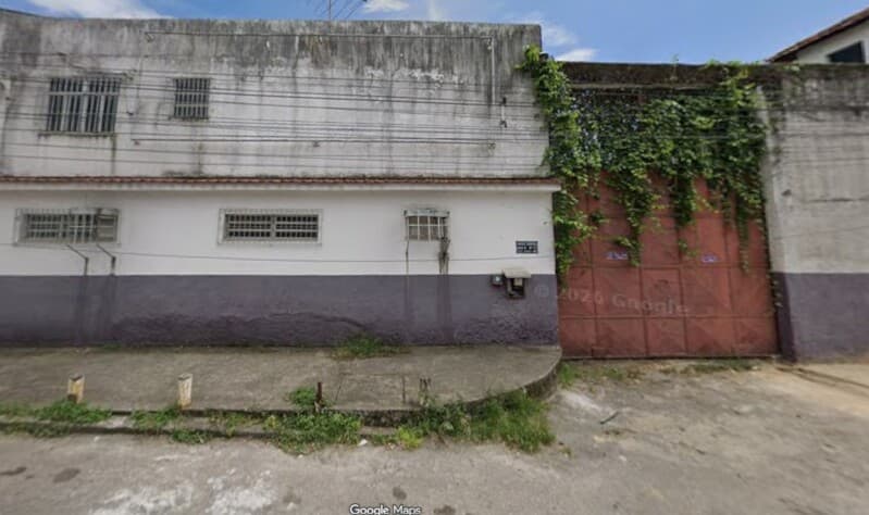Foto 1 de 3: Comercial em leilão em Duque De Caxias - RJ, bairro Jardim Primavera — LOTE 003 GALPÃO COMERCIAL localizado no Jardim Primavera cidade de Duque de Caxias/RJ