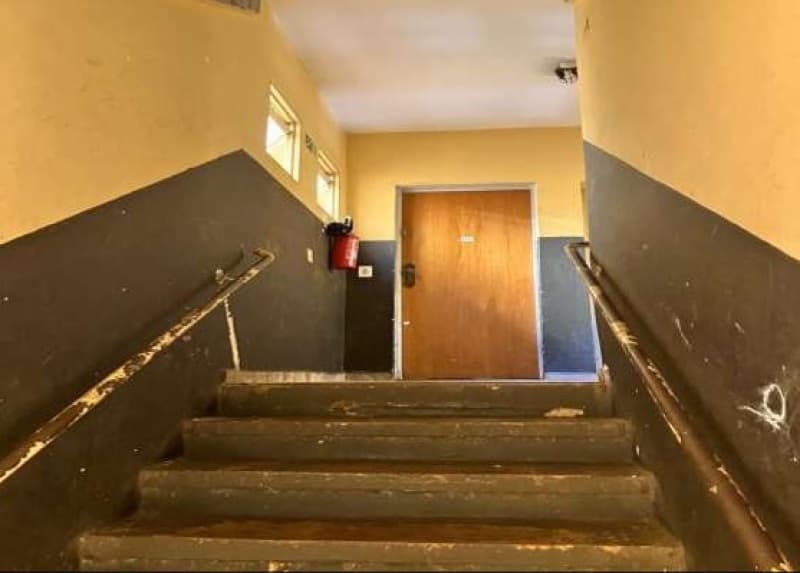 Foto 6 de 13: Apartamento em leilão em Ribeirão Preto - SP, bairro Jardim Javari — LOTE 001 APARTAMENTO QUITADO - SEM OUTRAS PENHORAS no Condomínio Residencial Itajubá na cidade de Ri