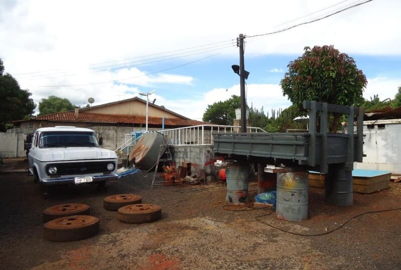 Foto 12 de 16: Terreno em leilão em Brodowski - SP, bairro Recanto Tranquilo — LOTE 001 50% de EDÍCULA RESIDENCIAL em TERRENO de 2.400m² localizada no Bairro Recanto Tranquilo na
