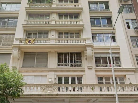 Foto 2 de 3: Comercial em leilão em Rio De Janeiro - RJ, bairro Copacabana — LOTE 002 LOJA COMERCIAL denominada J - localizado no Edifício REAL na Av. Nossa Senhora de Copacaban