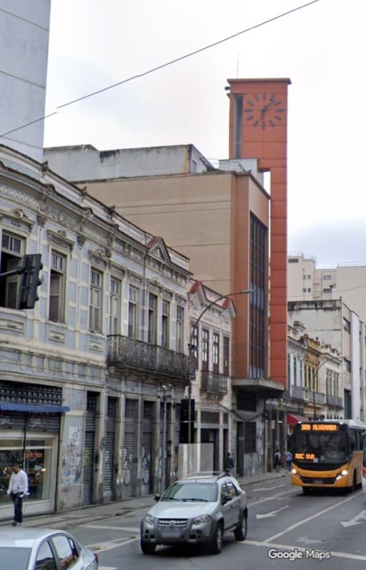 Foto 7 de 8: Comercial em leilão em Rio De Janeiro - RJ, bairro Freguesia de Sant'an — LOTE 003 PRÉDIO COMERCIAL e RESIDENCIAL localizado à Rua Camerino nº 170 Bairro Freguesia de Sant'an