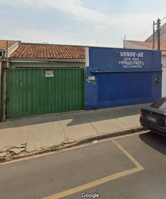 Casa em leilão em Catanduva - SP — LOTE 001 CASA RESIDENCIAL ou COMERCIAL localizada na Rua XV de Novembro na cidade de Catanduva/SP