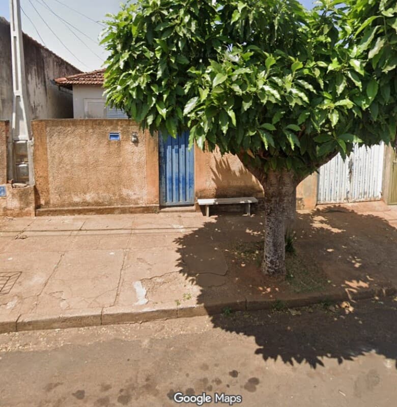 Foto 1 de 4: Casa em leilão em Brodowski - SP, bairro Vila Cristal — LOTE 001 CASA RESIDENCIAL localizada na Rua Domingos Gomes de Carvalho, 267 na cidade de Brodowski/S