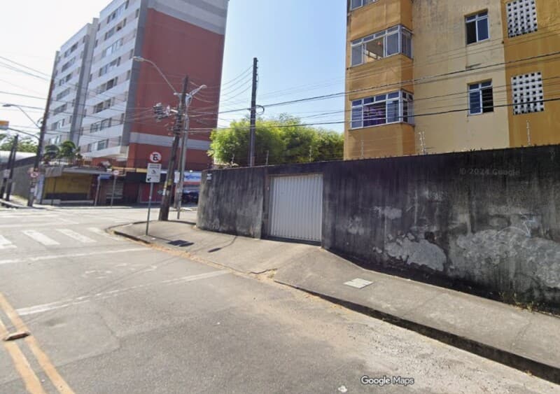Foto 2 de 5: Apartamento em leilão em Fortaleza - CE, bairro Parreão — LOTE 003 APARTAMENTO Und 302 - Último Andar - do Edifício Expedicionários na cidade de Fortaleza/CE