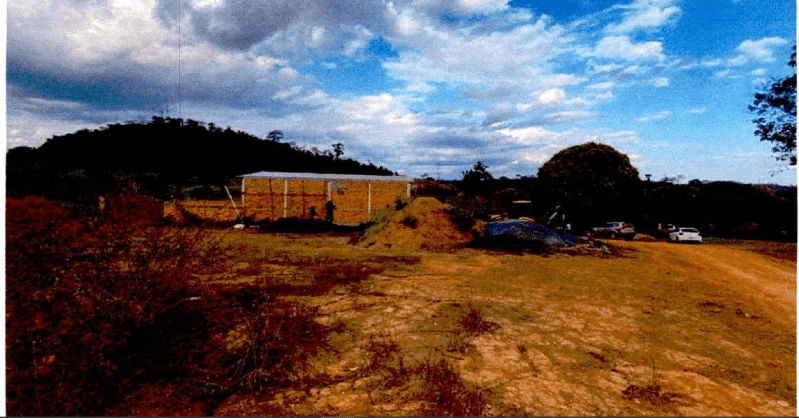 Foto 1 de 5: Terreno em leilão em Ariquemes - RO — LOTE 001 LOTE DE TERRA SITUADO EM PERÍMETRO URBANO MEDINDO 3,8067 ha ( três hectares e oitenta ares