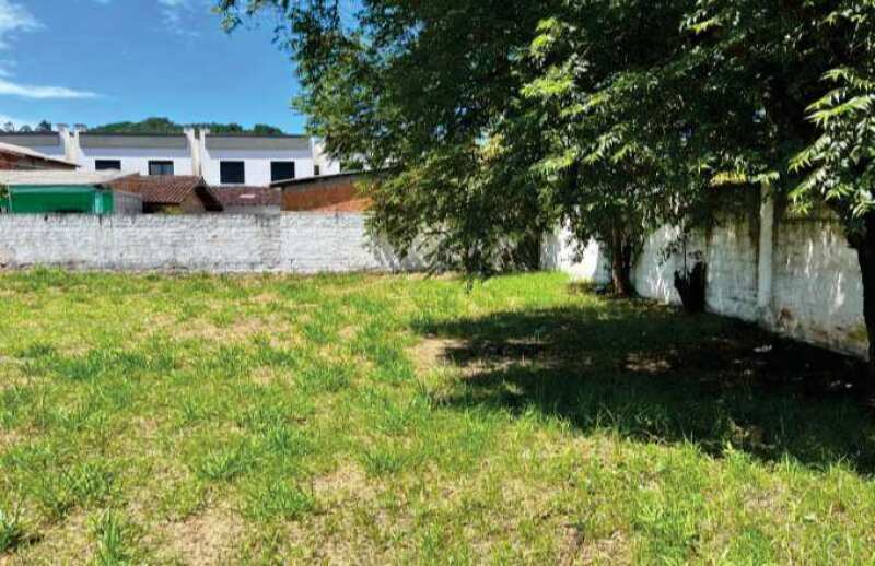 Foto 6 de 8: Terreno em leilão em Florianópolis - SC — LOTE 003 IMÓVEL URBANO COM 823,54² EM FLORIANÓPOLIS (SIGEP 1024)