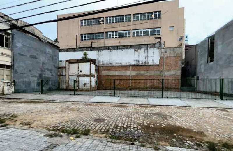 Foto 9 de 11: Terreno em leilão em Florianópolis - SC — LOTE 004 IMÓVEL URBANO COM 397,54m2 NO CENTRO DE FLORIANÓPOLIS (SIGEP 253 e 254)