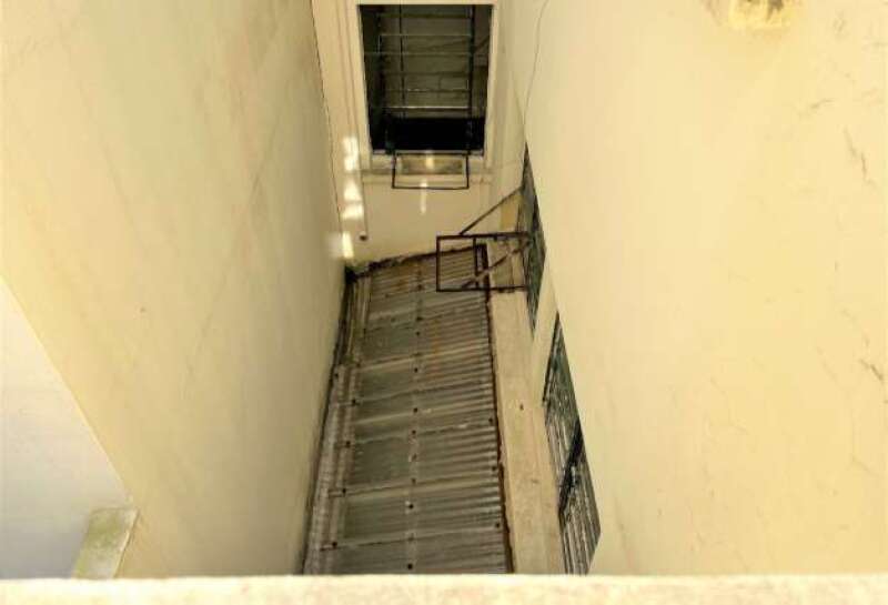 Foto 32 de 38: Comercial em leilão em Tubarão - SC — LOTE 009 EDIFÍCIO COMERCIAL COM 720M² EM TUBARÃO (SIGEP 1885)