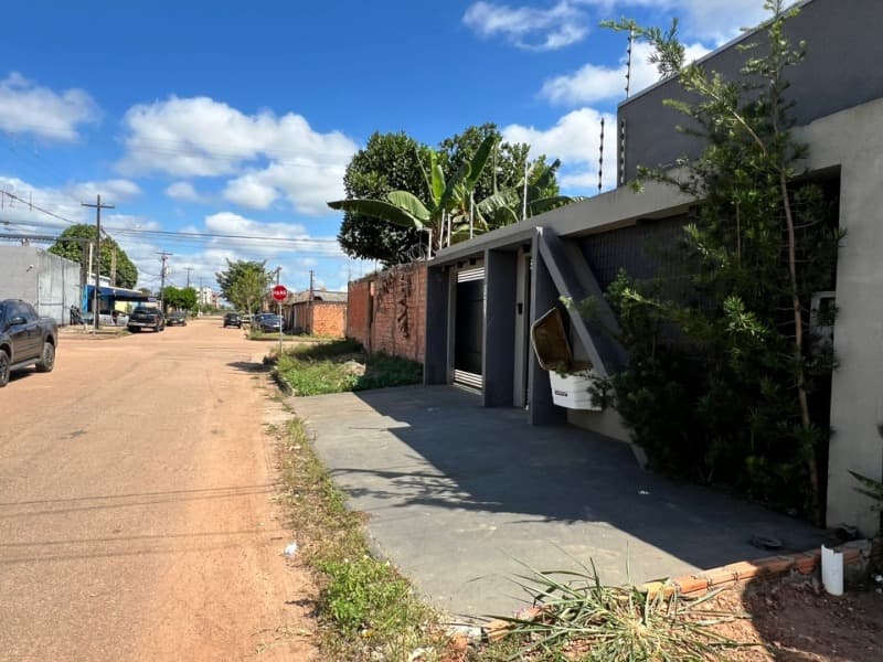Foto 3 de 3: Casa em leilão em Porto Velho - RO — LOTE 001 IMÓVEL COM 300m² EM PORTO VELHO/RO
