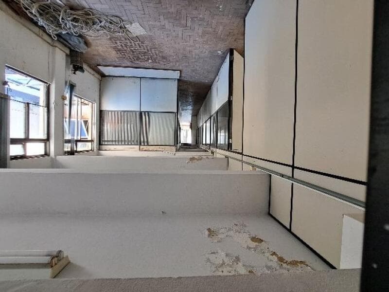Foto 6 de 11: Comercial em leilão em Florianópolis - SC — LOTE 010 SALA COMERCIAL COM 340,73M² Edifício Berenhauser NO CENTRO DE FLORIANÓPOLIS/SC (SIGEP 1013)