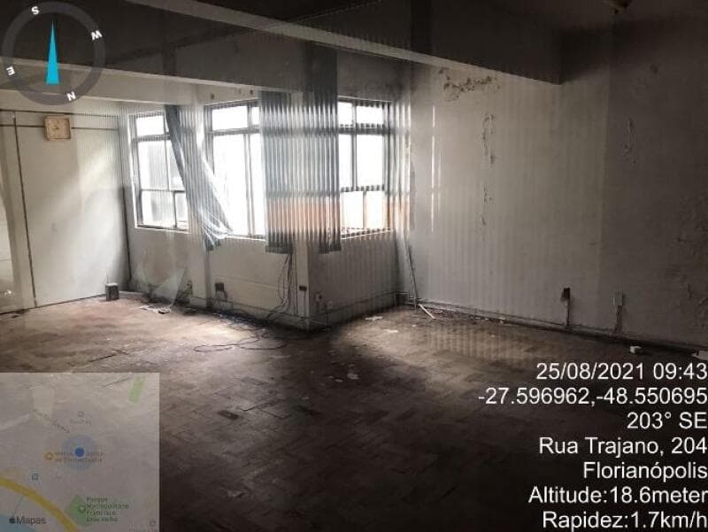 Foto 9 de 11: Comercial em leilão em Florianópolis - SC — LOTE 010 SALA COMERCIAL COM 340,73M² Edifício Berenhauser NO CENTRO DE FLORIANÓPOLIS/SC (SIGEP 1013)
