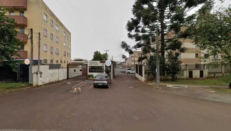 Apartamento em leilão em Curitiba - PR, bairro Barigui — LOTE 001 Apartamento em Leilão em Curitiba / PR - 2661445