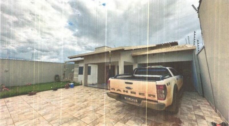 Foto 9 de 14: Casa em leilão em Ariquemes - RO — LOTE 001 IMÓVEL RESIDENCIAL COM 360M² EM ARIQUEMES/RO - RESIDENCIA UNIFAMILIAR COM APROXIMADAMENTE 1