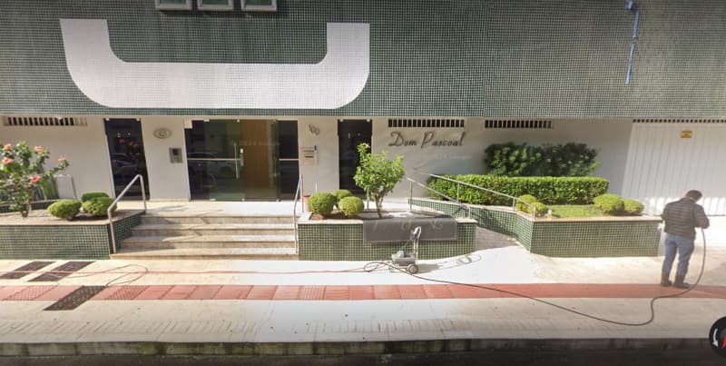 Foto 1 de 3: Apartamento em leilão em Balneário Camboriú - SC, bairro Centro — LOTE 001 APARTAMENTO Nº 101 DO EDIFÍCIO DOM PASCOAL COM ÁREA PRIVATIVA DE 175,120m²