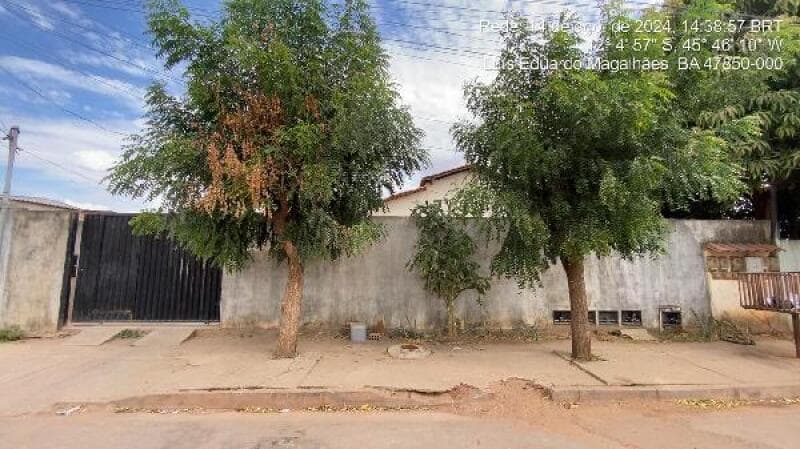 Casa em leilão em Luís Eduardo Magalhães - BA — LOTE 032 IMÓVEIS CAIXA