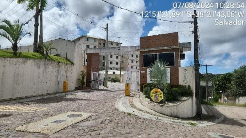 Apartamento em leilão em Salvador - BA — LOTE 034 IMÓVEIS CAIXA