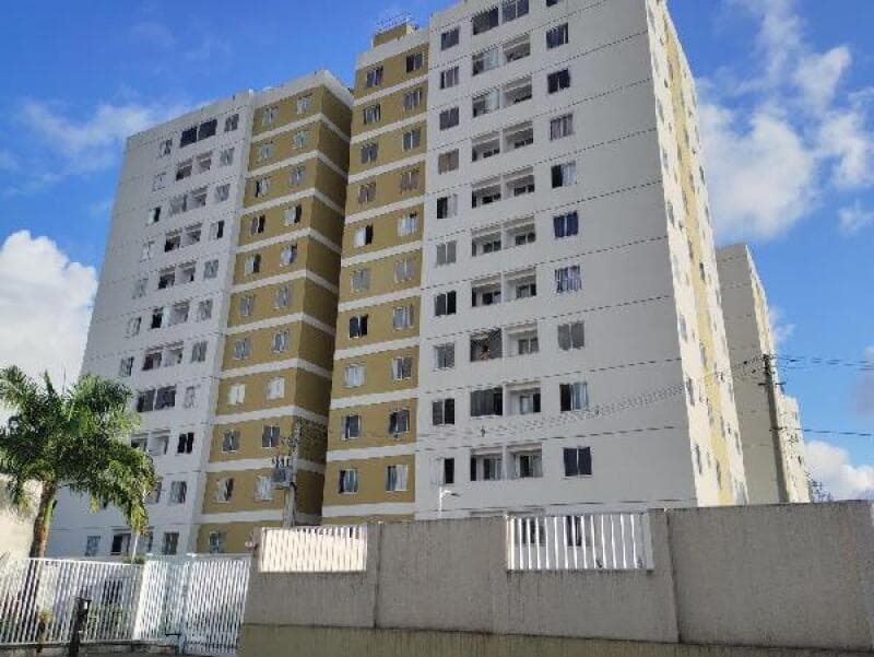 Apartamento em leilão em Salvador - BA — LOTE 039 IMÓVEIS CAIXA
