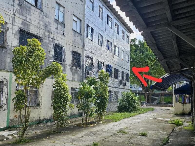 Apartamento em leilão em Salvador - BA — LOTE 040 IMÓVEIS CAIXA