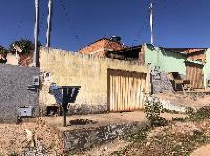 Casa em leilão em Santo Antônio Do Descoberto - GO — LOTE 109 IMÓVEIS CAIXA