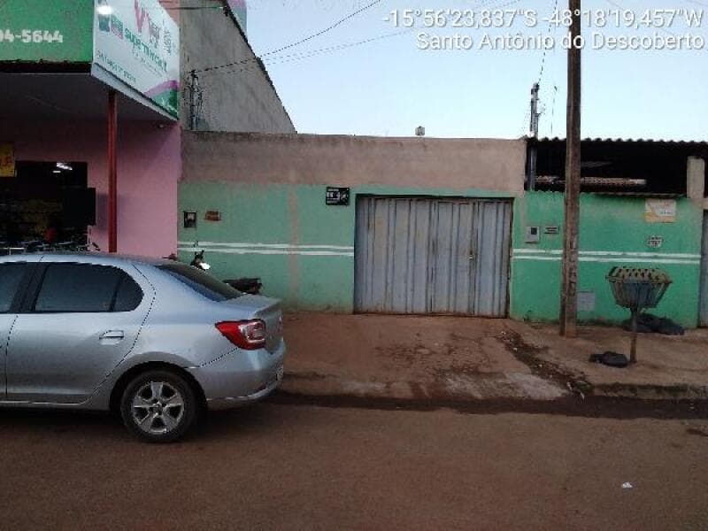 Casa em leilão em Santo Antônio Do Descoberto - GO — LOTE 110 IMÓVEIS CAIXA