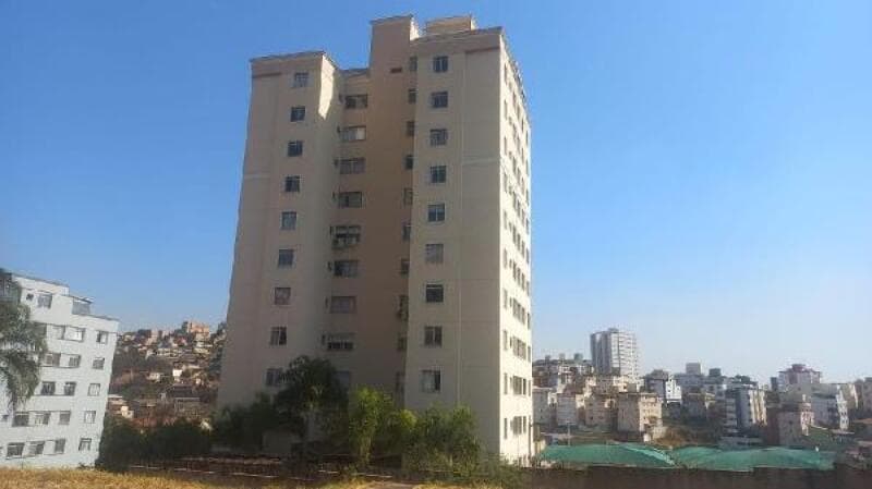 Apartamento em leilão em Belo Horizonte - MG — LOTE 138 IMÓVEIS CAIXA