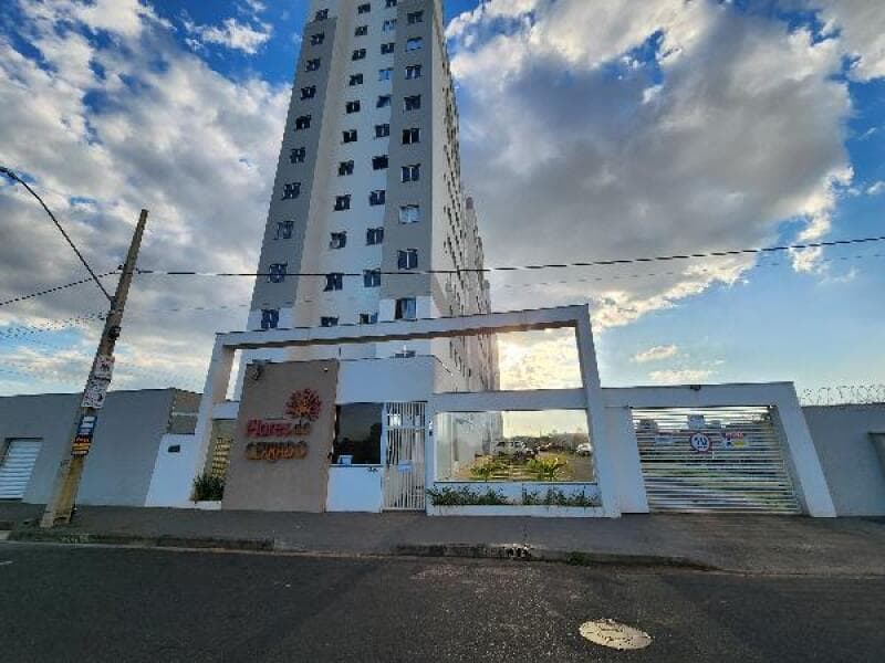 Apartamento em leilão em Uberlândia - MG — LOTE 174 IMÓVEIS CAIXA