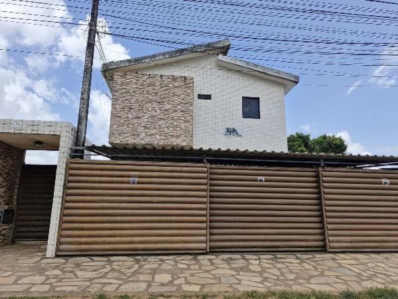 Casa em leilão em João Pessoa - PB — LOTE 211 IMÓVEIS CAIXA