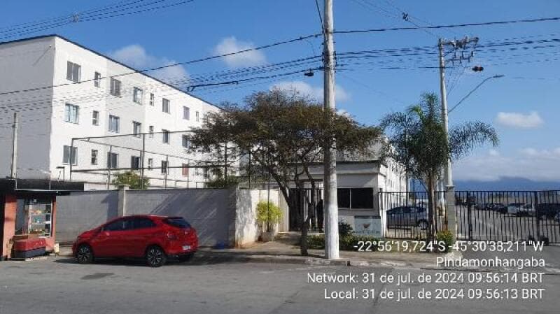 Apartamento em leilão em Pindamonhangaba - SP — LOTE 420 IMÓVEIS CAIXA
