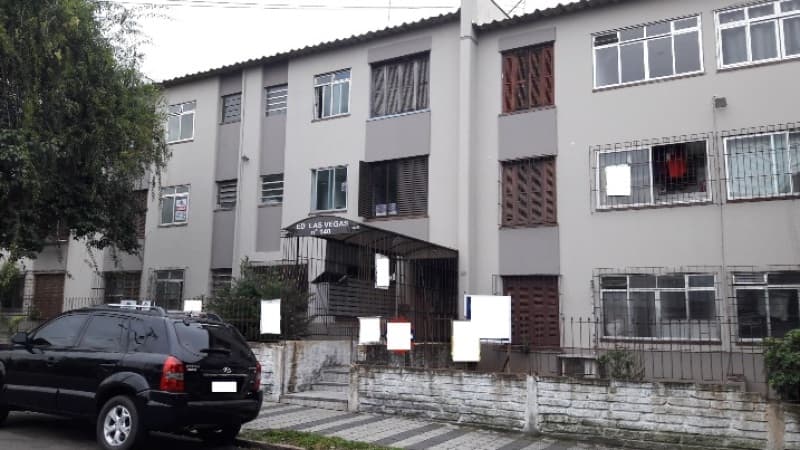 Apartamento em leilão em Porto Alegre - RS — LOTE 006 APARTAMENTO BAIRRO RUBEM BERTA