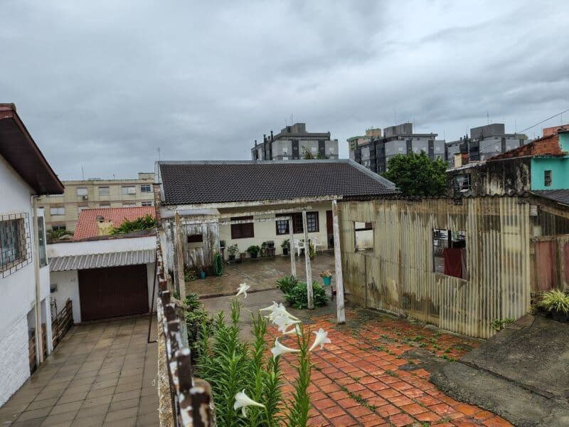 Foto 2 de 3: Casa em leilão em Cachoeirinha - RS — LOTE 002 CASA EM CACHOEIRINHA