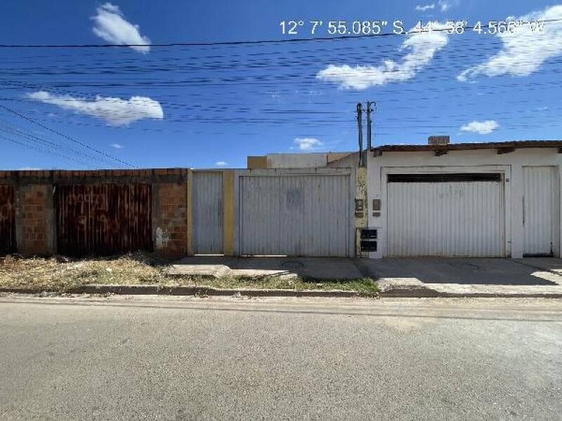 Casa em leilão em Barreiras - BA — LOTE 017 IMÓVEIS CAIXA