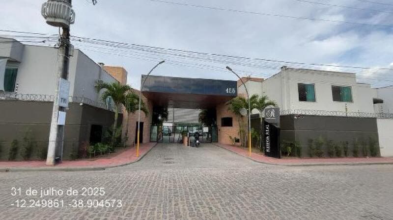 Casa em leilão em Feira De Santana - BA — LOTE 034 IMÓVEIS CAIXA