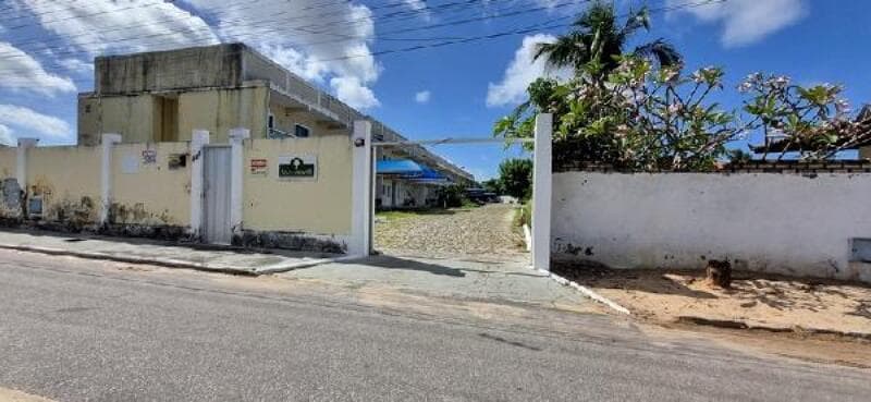 Casa em leilão em Aquiraz - CE — LOTE 076 IMÓVEIS CAIXA