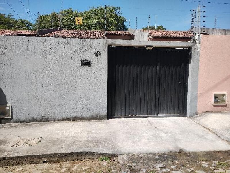 Casa em leilão em Eusébio - CE — LOTE 080 IMÓVEIS CAIXA