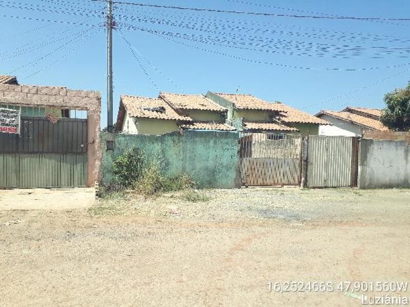 Casa em leilão em Luziânia - GO — LOTE 179 IMÓVEIS CAIXA